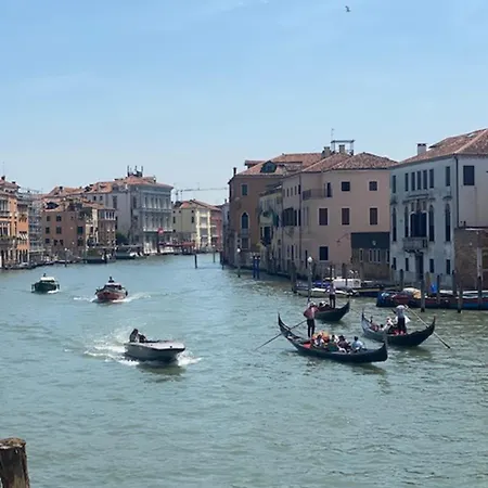 Palace Canal View By Wonderful Italy Venice Exterior photo
